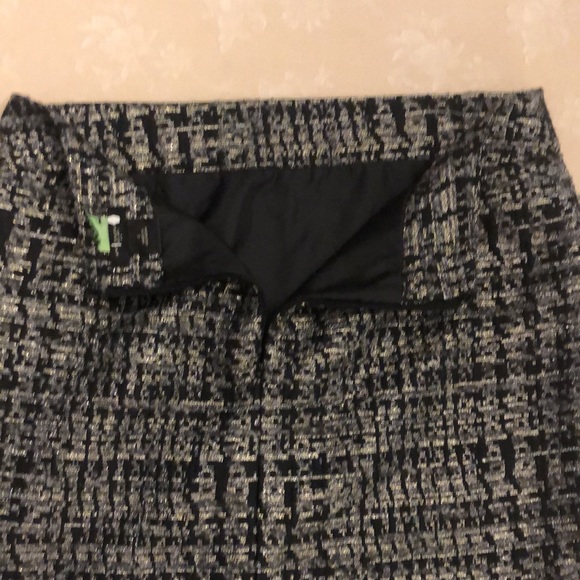 Ann Taylor Skirt - Picture 4 of 6